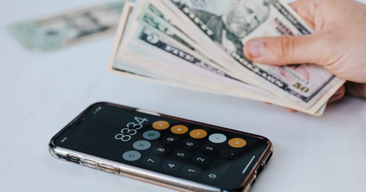 How to Use the Savings Goal Calculator